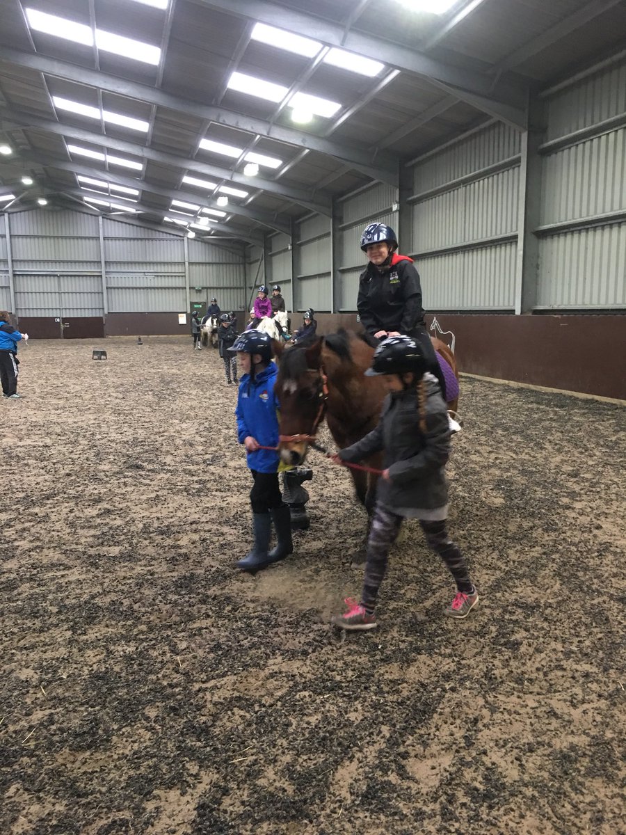 MissWrightIHS's tweet photo. Group 2 are loving horse riding! 🐴 #Merlota #LlangrannogIHS https://t.co/7DQyxd8VrF