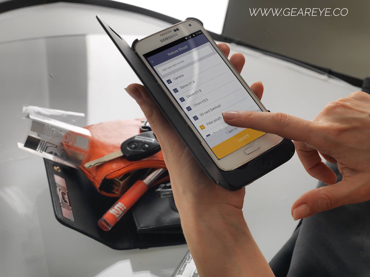 GearEye_'s tweet photo. Missing an item? No worries, the #GearEye app will send you a push notification to let you know! #MobileApp #RFID #Tracking https://t.co/TjH2yg5VsL