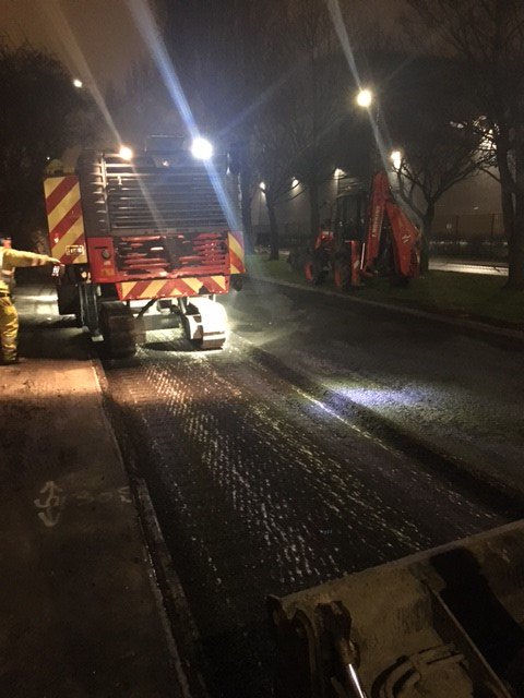 Plan your journey! There are resurfacing works tonight from 8pm on Washway Road (A56). Only one way access for southbound traffic, however diversions are in place via Park Road, Stockport Roads, Brooklands Road, and Marsland Road. #KeepingYouMoving <a href="/TraffordCouncil/">Trafford Council</a> <a href="/AmeySupport/">Amey Support</a>