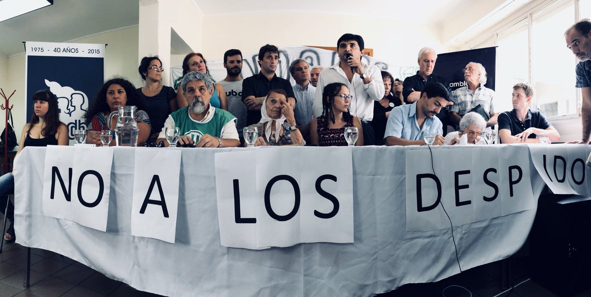 APDHArgentina's tweet photo. #Ahora Conferencia de prensa en nuestra sede para pedir por la reincorporación de los/as despedidos/as y contra el vaciamiento de las políticas de derechos humanos del Ministerio de Defensa de la Nación https://t.co/w5VBWRUECO