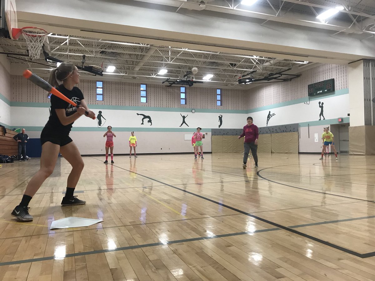 GirlsHoopsHHS's tweet photo. Fun, friendly game of whiffle ball at practice! It’s a good thing we play basketball... 🏀 https://t.co/1cZeQH6rG2