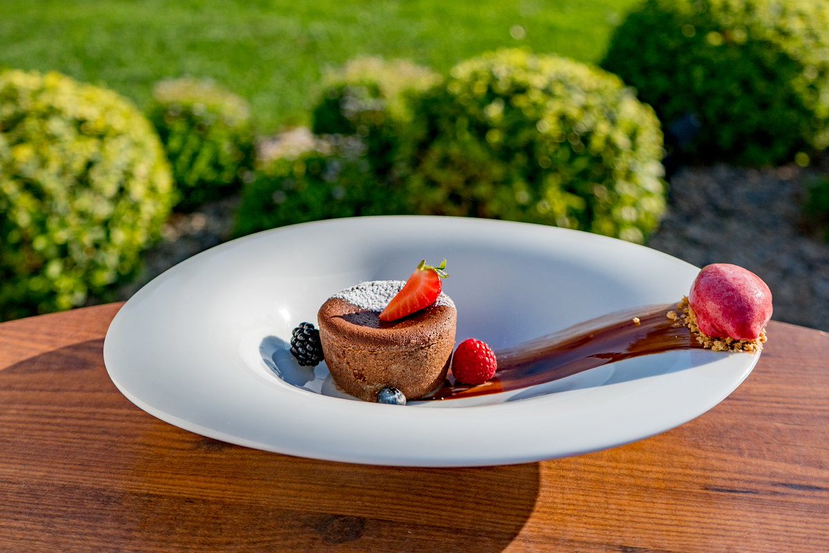 Guanaja Chocolate Mousse, with almond tuile &amp; pistachio served with raspberry sorbet! 

#BovinoSteakhouse