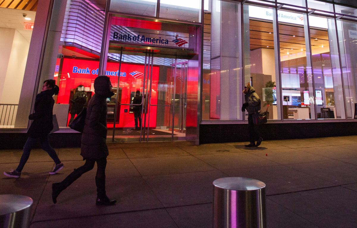 U.S. banks have lost more than $1 Billion on Steinhoff loans bloom.bg/2rj019j