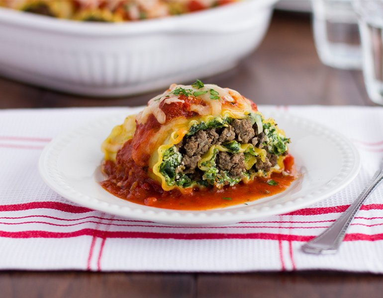mushroomscanada's tweet photo. This blended lasagna roll up is a perfect meal idea! Plus it can help you stick to your New Year Resolutions! Thanks to the @MushroomCouncil  for this delicious recipe! #mushroomrecipes #makeitwithmushrooms #theblend #blenditarian https://t.co/0MXLJv7R0d https://t.co/U2llpezqHn