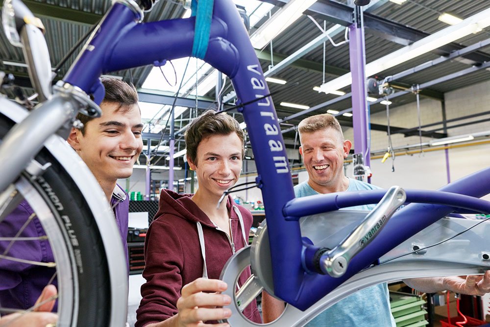 <a href="/provgelderland/">Provincie Gelderland</a> ontregelt de arbeidsmarkt. Samenscholing geboden. Minder regels, meer vertrouwen, meer dwarsverbanden. <a href="/Michiel/">Michiel Kroeks</a> Scheffer <a href="/doekle_terpstra/">doekleterpstra</a> <a href="/arbeidsmarktNL/">ArbeidsmarktNL</a>. Lees meer bit.ly/2EPCJJS