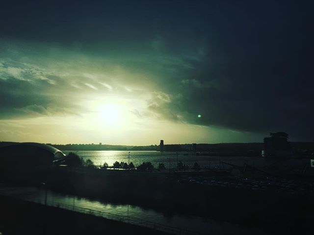 Rhys_Hafod's tweet photo. Cardiff Bay | 17.01.18 3.42pm
•
•
•
•
•
•
•
•
#picoftheday #Uk_Shooters #this_is_cardiff #CardiffCreates #instadaily #igers #instalike #follow #followme #followforfollow #likeforlike #l4l #f4f #webstagram #like4like #instafollow #shoutout #iphon… https://t.co/ygDA4QV38R https://t.co/27kyoW8BAp