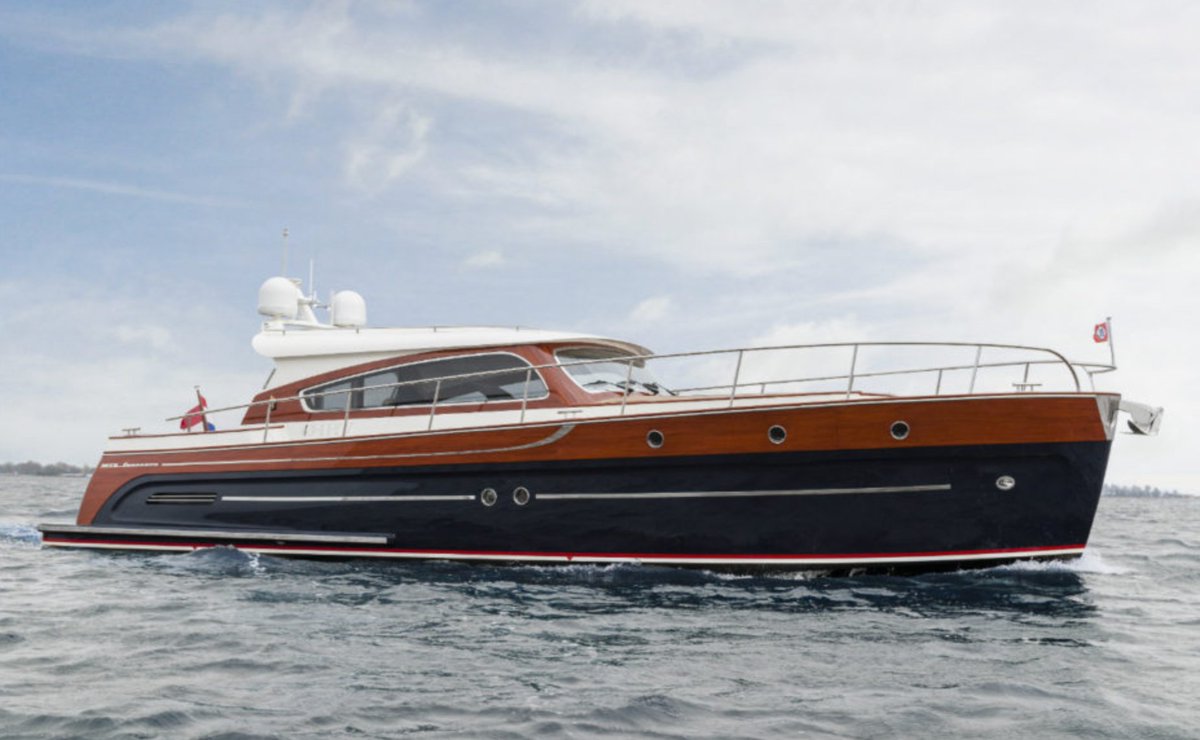 JSFyachtservice's tweet photo. De 13.37m lange MTB Fourzero Wheelhouse van Breedendam Yachts is ontworpen door Guido de Groot en gebouwd in samenwerking met JSF yachtbuilders
https://t.co/K1UBDeQ4lK https://t.co/F4WArGG7zB