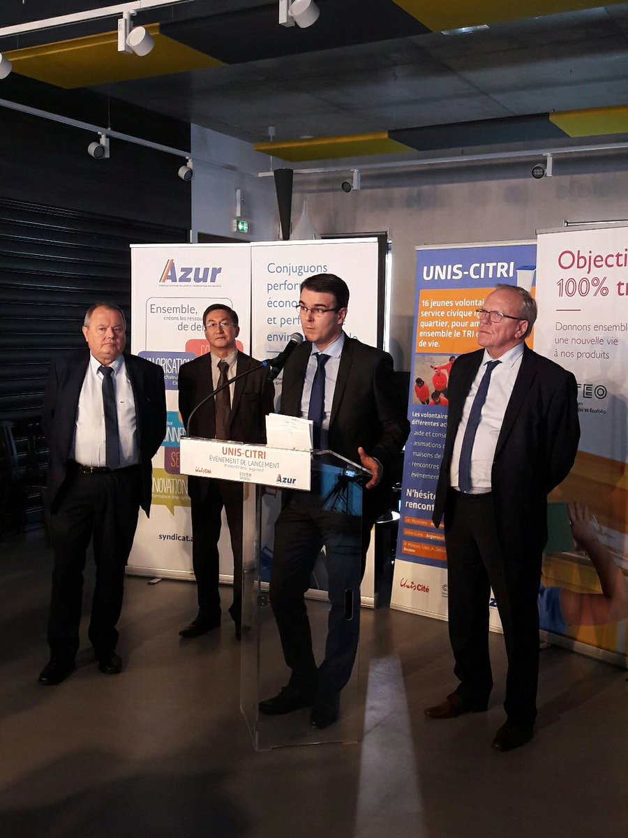 Le tri en ville, priorité de <a href="/citeofrance/">Citeo</a>. <a href="/Olivier_LeClech/">LE CLECH OLIVIER</a> : "Nous travaillons avec tous les acteurs de terrain - collectivités, élus, associations, bailleurs, gardiens d'immeuble - pour développer le réflexe tri des habitants"
#uniscitri #sensibilisation