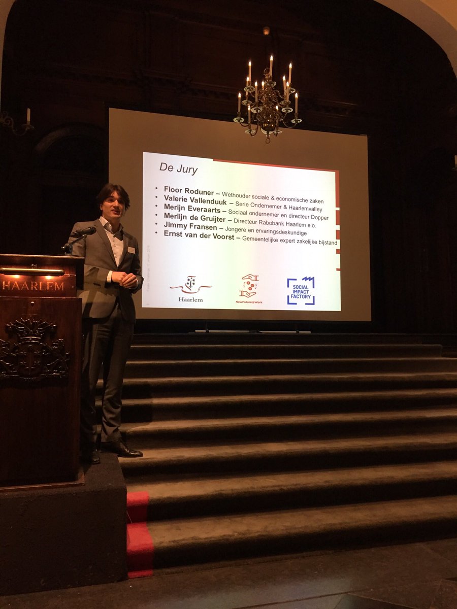 awpjansen's tweet photo. Start project NewFuture, jongeren met schuld geholpen door sociaal ondernemers. 3 ondernemers dingen mee naar 60.000 euro. @joycelangenacker https://t.co/qgLeSic4uI