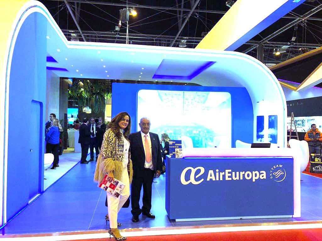 quest_corporate's tweet photo. Presentes en #FITUR18 visitando proveedores y conociendo las novedades del #Turismo de primera mano. https://t.co/ffJnc4dkdi