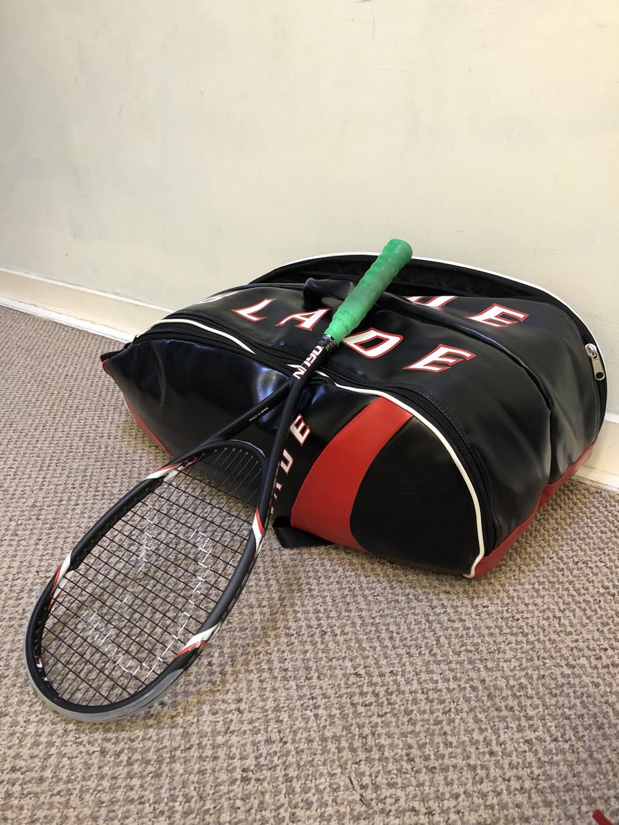 AlexisCole81's tweet photo. Cheers @BaselineSports1 for the restring!! Top service! 👍🏻 @tonysquash @BladeSquashUK #blade #bladesquash https://t.co/aYEtuaV3wh
