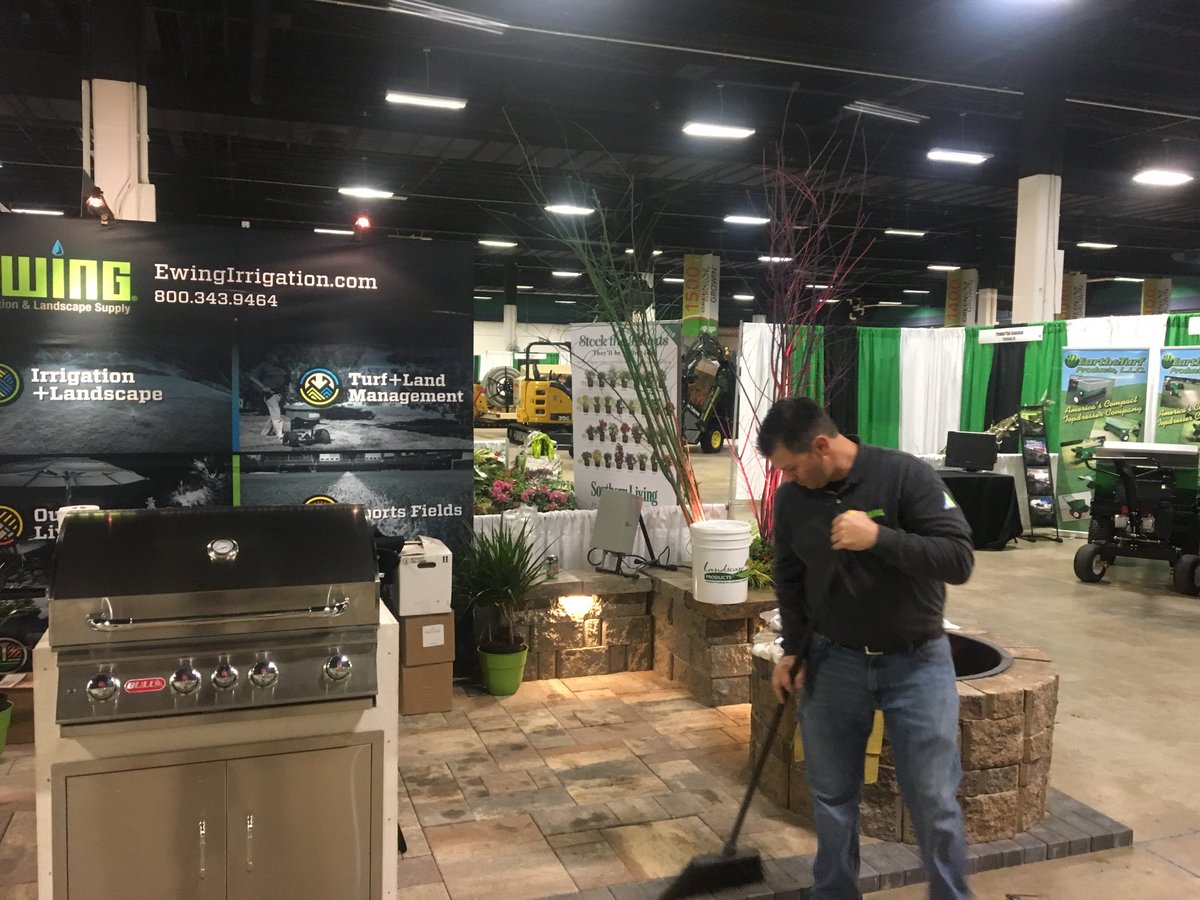sajohnston1's tweet photo. It’s snowing outside but thanks AJ, Chris and Lee for setting up a beautiful @EwingIrrigation booth at the Green &amp; Growin show! https://t.co/w0FqYlplop