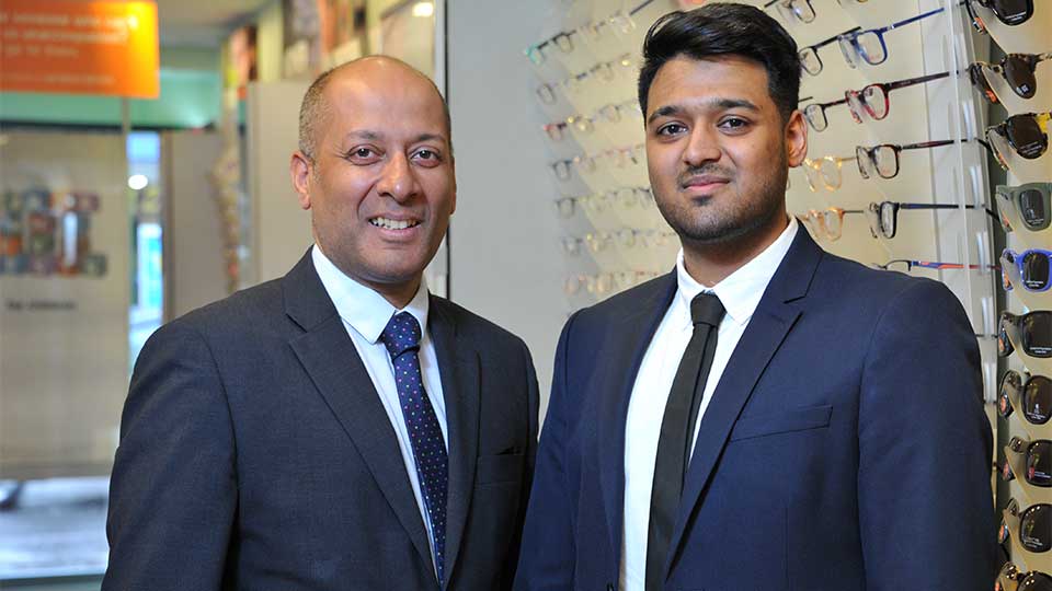 The multiple <a href="/Specsavers/">Specsavers</a> has offered pre-reg placements to almost three-quarters of third-years at the University of Hertfordshire ow.ly/SnPy30hQ1UM