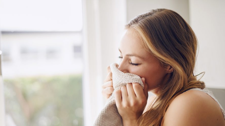 ¿Estresado? Huele la ropa sucia de tu pareja y luego me cuentas 😮😉😂 >> bit.ly/2Dpd5OZ