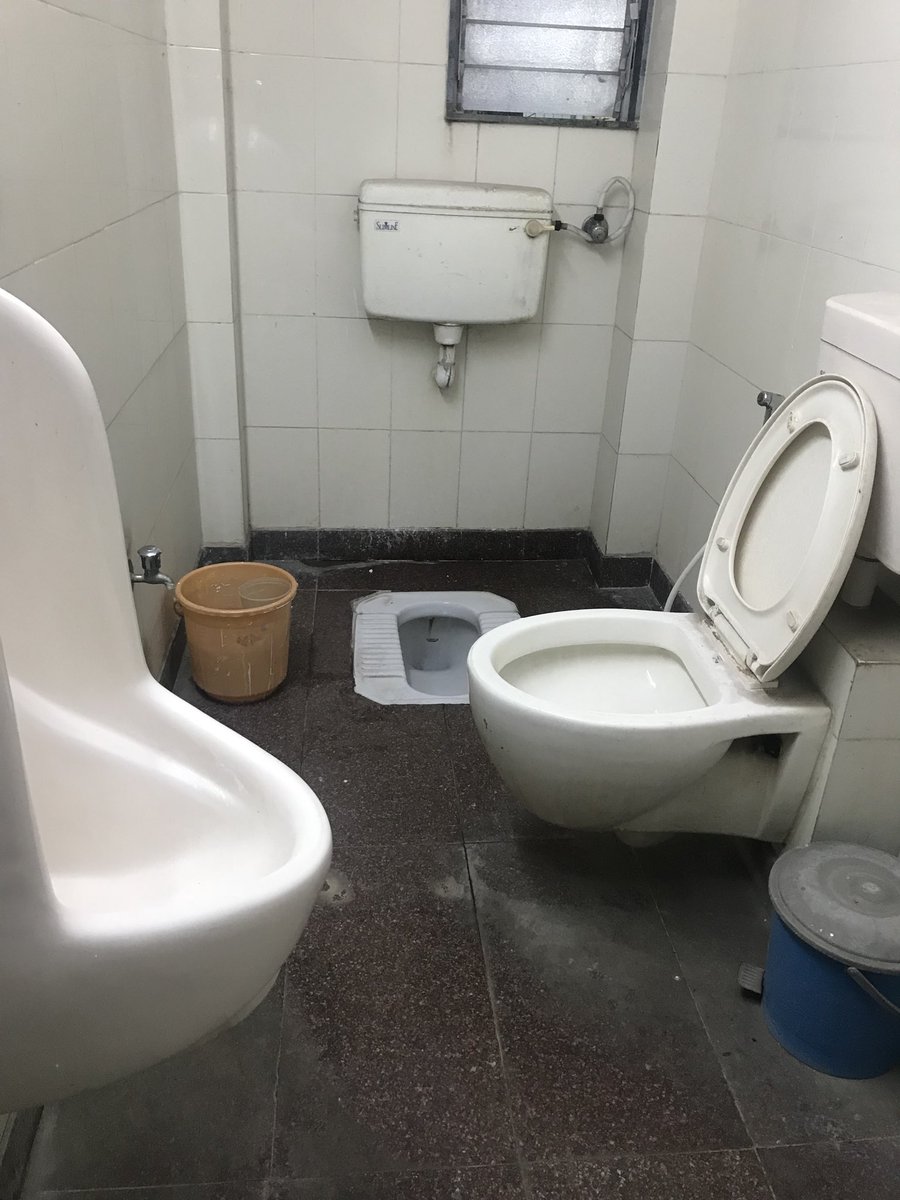 You always have 3 options. #toilethumor #toilethumour