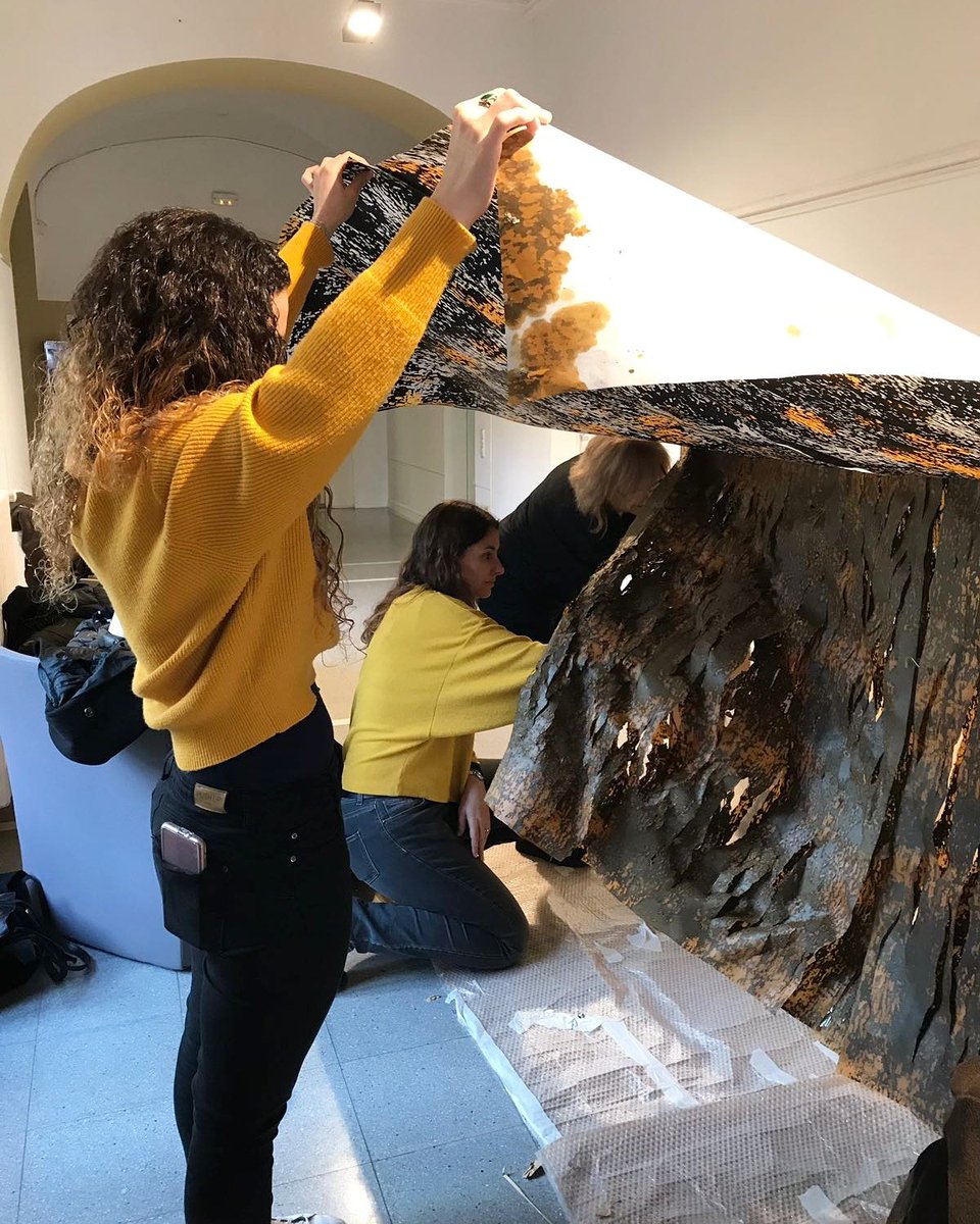 universmcosta's tweet photo. No us perdeu aquest i més secrets que us esperen a l' #exposició #universfluctuant !!!
@ComunicaArtUdG @cacc_udg @LaMerceGirona @univgirona @estudiantsudg https://t.co/LDKuwckc7k