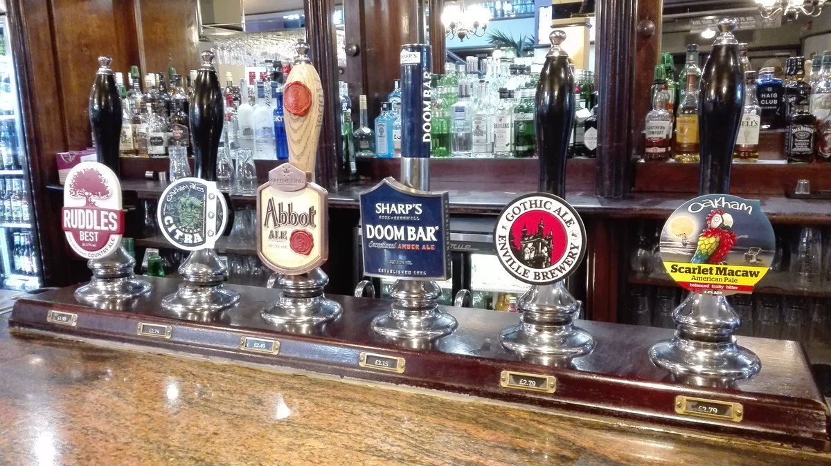 BoldmereBeer's tweet image. Cheeky few #MidweekSesh Seasonal from @SalopianBrewery just gone on #GravityWave #tryanuary Plus our firm faves #MadGoose #Hoard #Citra #EnvilleGothic #Lifeboat  @Titanic_Brewers @CAMRAWestMids @midlandsbeerbc @RealAleFinder @LichfieldBeer @OakhamAles @Purityale @backyardbeer