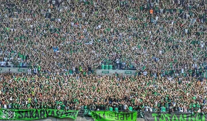 Dortmund olsa beğenirdiniz ama burası Sakarya.