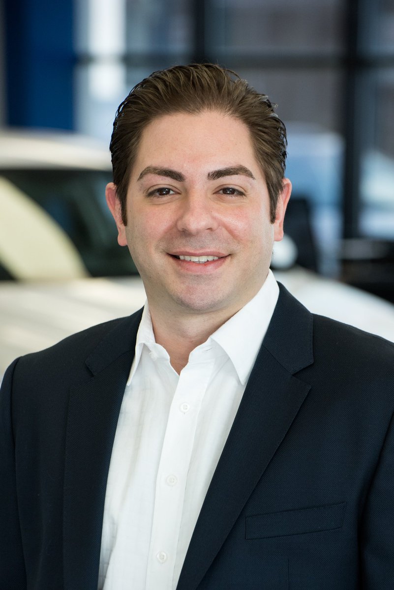 Meet General Manager of @advntagehyundai, Jon Stern. Born and raised in #Brooklyn. Graduated from #UBuffalo and studied Law at #TouroLaw. In his spare time he loves spending time with his #family, #golfing, and #skiing. #Hyundai #NewYork