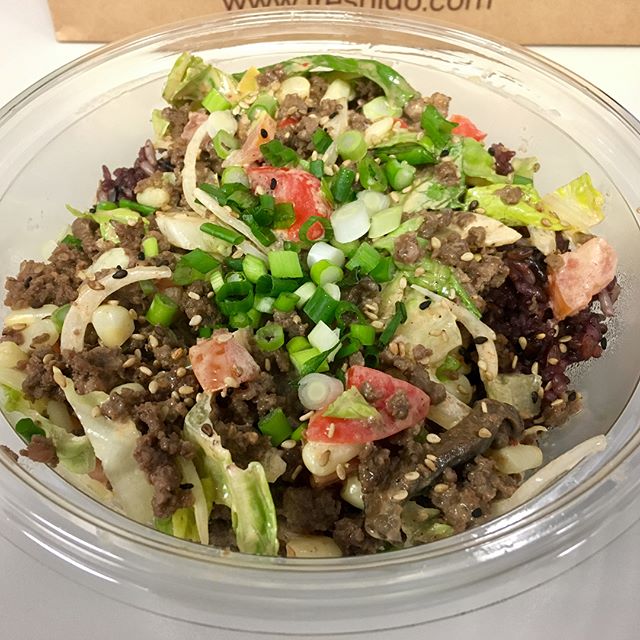 Freshidoco's tweet image. #Hungry yet? Meet you at Freshido! 

Photo via in_lehmans_terms #Harrisburg #DowntownHarrisburg #vegan #vegetarian #poke #pokebowl #healthy