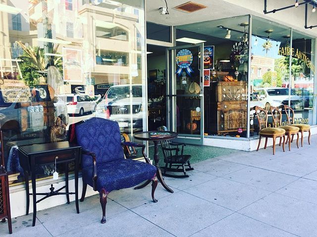 streetfaire's tweet photo. open 7 days a week! #vintage #store #shop #antique #vintagelove #quality #furniture #office #chairs #home #design #interior #interiordesign #designer #smallbusiness #entrepreneur #local #oldtorrance #photo #potd #photography #pic #southbay #socal #beachc… https://t.co/qvnSCTCdsS https://t.co/AIx0c8C7Fq