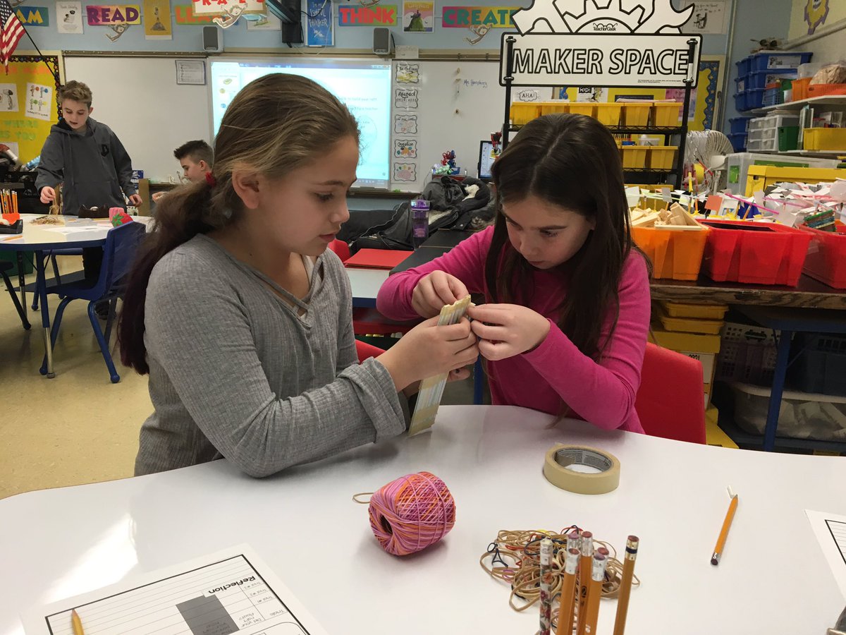 MrsDonovanFL's tweet photo. Today at Maker Club, 4th graders designed and created rafts that would hold the most pennies possible before sinking! https://t.co/idSaKYZwxW