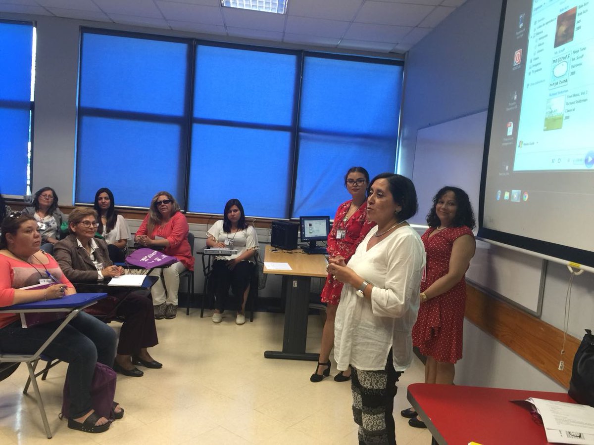 prodemubiobio's tweet photo. A esta hora #Másmujeresalpoder  siguen trabajando y fortaleciendo sus liderazgos, junto a la Directora Nacional de Prodemu,  Pamela Farías https://t.co/mioye9jqv7