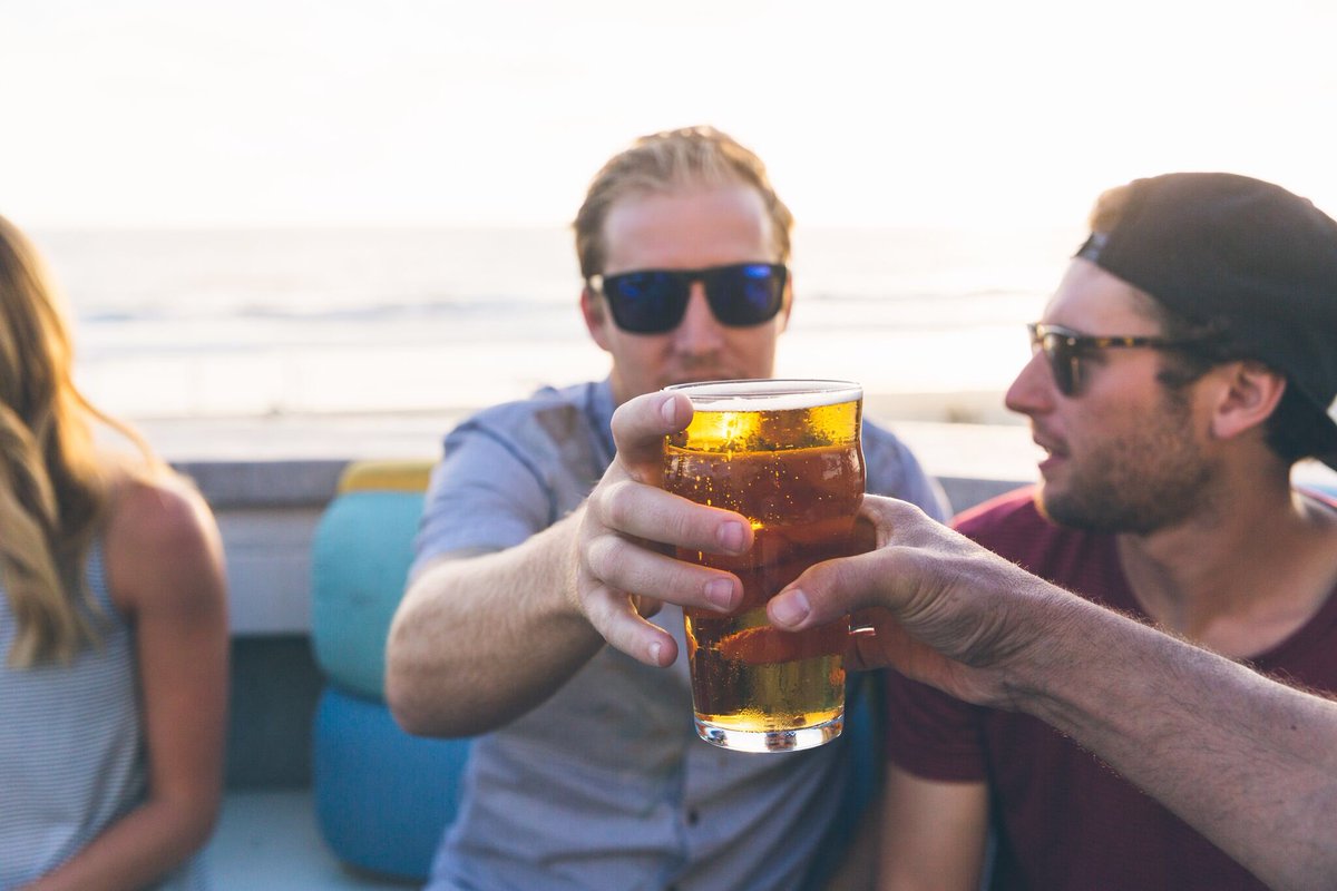 Cheers from #Cannonball to you - celebrate Hump Day the right way, with a #Brew in hand 🍻