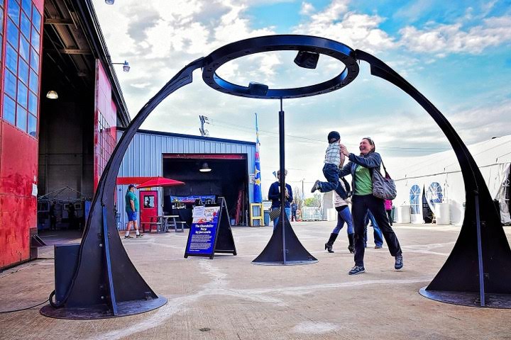 CherryArts's tweet photo. A4: Temporary art is just that, you’ve got to catch it before it’s gone! Interactive art can breathe new life to any space #JenLewin #OhheyStanley #InteractiveArt #CherryArts #InsideDenver https://t.co/eUkyuaJrVM