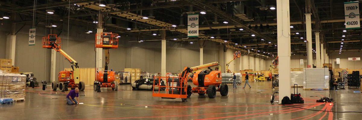 nssfshotshow's tweet photo. The 2018 #SHOTShow move-in has begun! Nearly 7 million pounds of exhibits and gear is expected to arrive at the Sands Expo and Convention Center in Las Vegas this week! https://t.co/OlR9r8AhFU