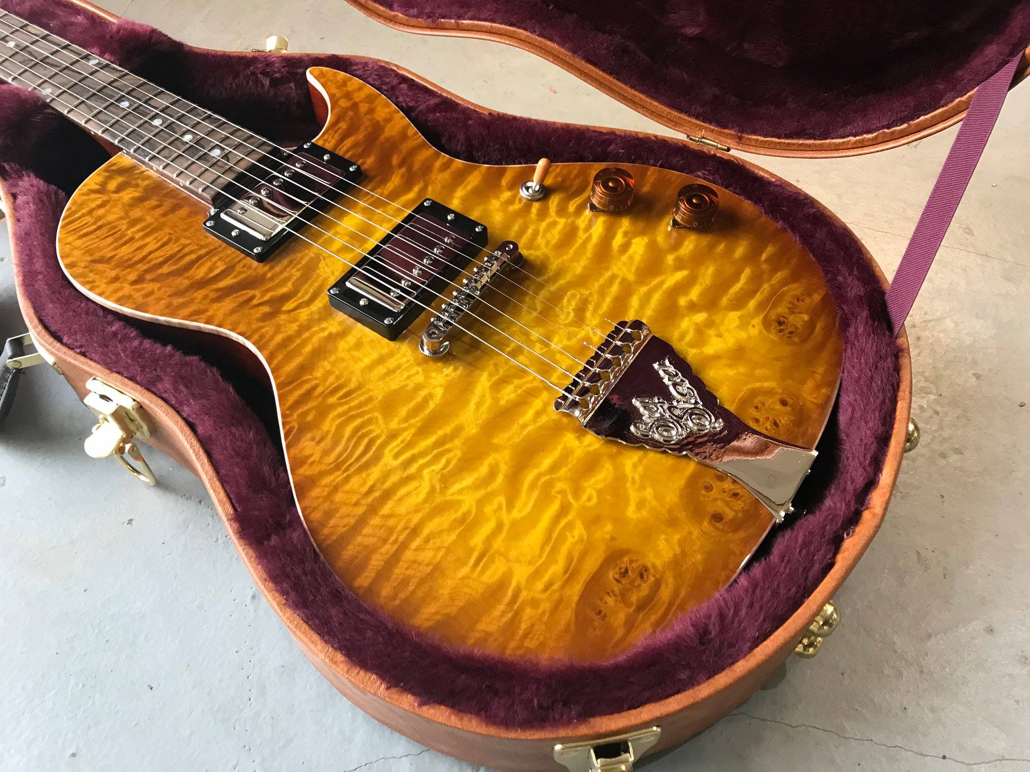 B&g guitars top step sister