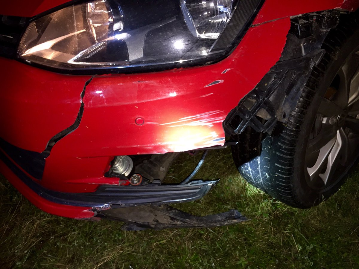 roganthomson's tweet image. @StevenPaston just going through deleting old phone photos... #embargoed