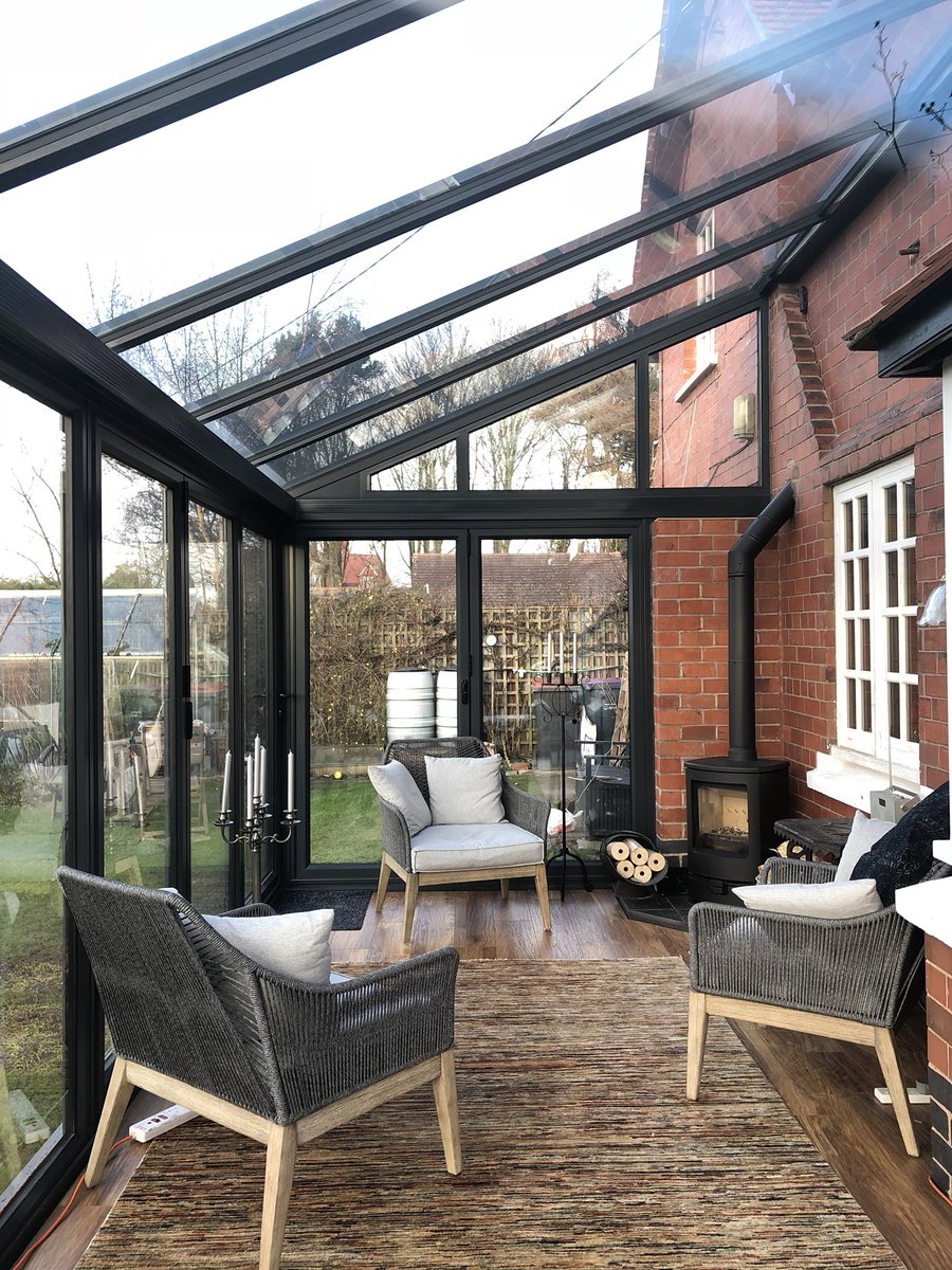Completed end 2017 - this beautiful aluminium glass extension. No better way to spend the evenings. Stunning!