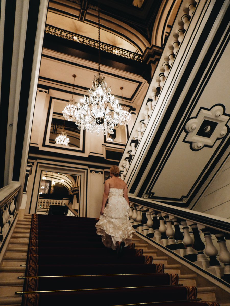 Talking about our stay at <a href="/SaintJamesParis/">Saint James Paris</a> on the blog today! beingelliott.com/beingelliottbl…