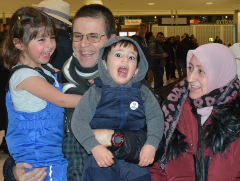ICYMI: Supporters of newly freed Diab want inquiry into his extradition to France bit.ly/2Di9M8Y https://t.co/V0bRuAOuYx