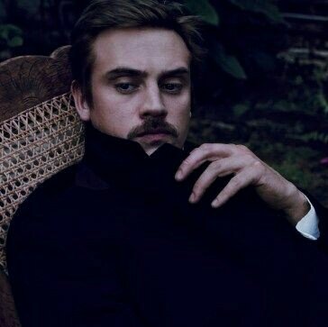 GreybackEden_'s tweet photo. #NouvellePhotoDeProfil https://t.co/U83e4KT8oY