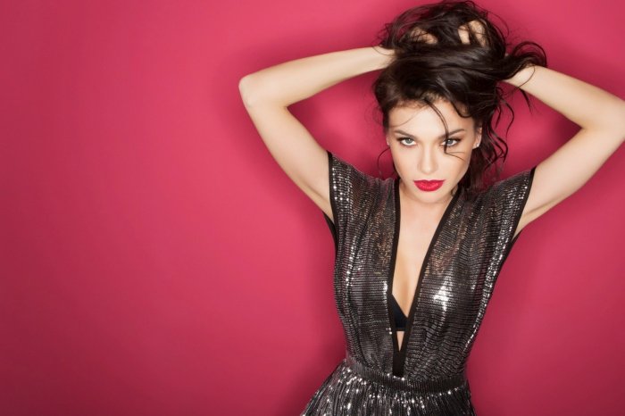 ElenaTemnikova5's tweet photo. Наша самая люби��ая Елена :-) :-) :-) https://t.co/Ej9jGUSIqj