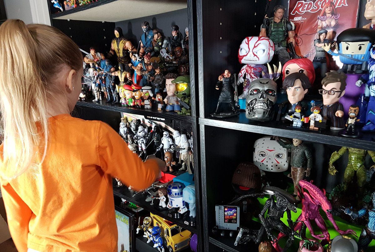 JasonfromTB's tweet photo. Just Adrianna making some adjustments to the backdrop shelves.
#DaddysLittleGirl #ProudDaddy #LittleGeek #YouTube #StarWars https://t.co/jtxAbDt6J7