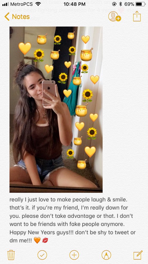 internetfriendh's tweet photo. @xelauolbaby // REPLY, DON'T JUST FAV 😄 https://t.co/2h47YIFb3K