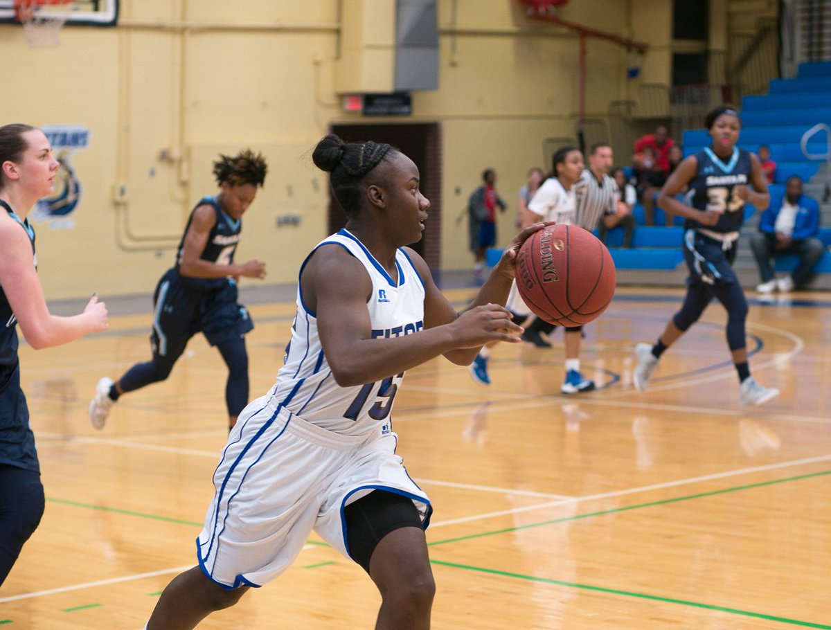 Join us for sports, a giveaway &amp; food starting at 5 pm! 
Support the #SPCTitans as the women &amp; men's basketball teams take on conference rival <a href="/HCCFL/">HCC Florida</a> at the St. Pete/Gibbs Campus. 💙🏀🏀
And get an SPC #TitanStrong T-shirt with your name or club name airbrushed on the back!