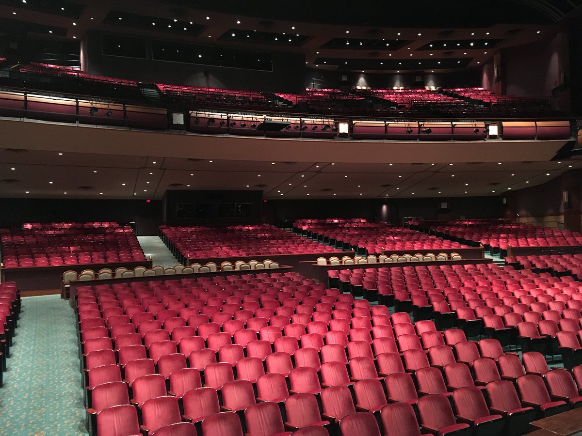 Alchemy_drip's tweet image. Love working theater days. Today, I sampled this space for impulse responses #nerd #impulseresponses #convolutionreverb #max4live #ableton