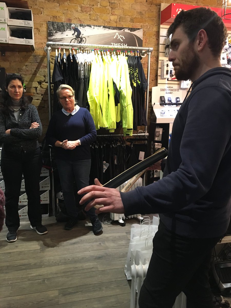 BellaVelo's tweet photo. Adam of @richmondcycles talking us through tyres. #Maintenance #bikepro https://t.co/JwWRBfAvJ9