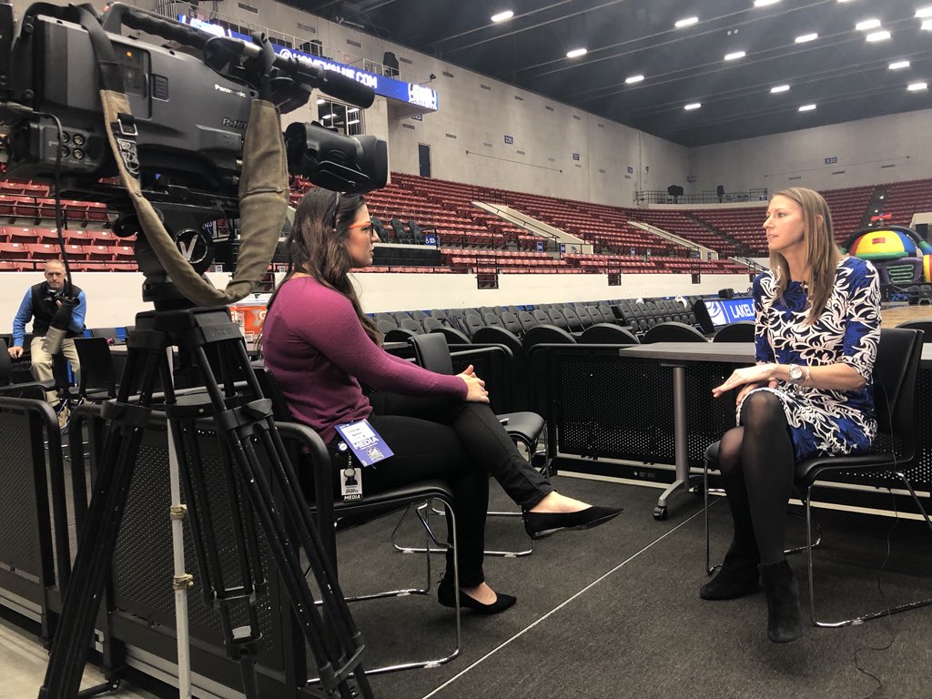 DespinaBarton's tweet photo. Today I got to meet a boss lady in @LakelandMagic President Shelly Wilkes. She is the first and only woman G-League President — and I will be sharing her story soon on @MyNews13 @SpecSports360 #WhoRunThe🌎 https://t.co/X65CPT3Gwo