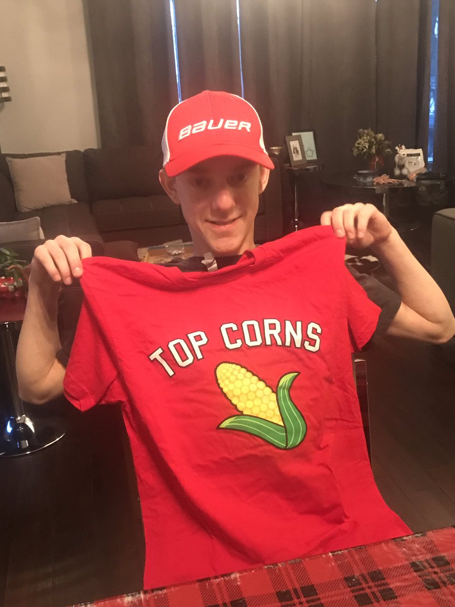 OilQueen11's tweet image. Happy 15th Birthday to my boy today!! #topcorns #qualitythreads @onthebenchcrew