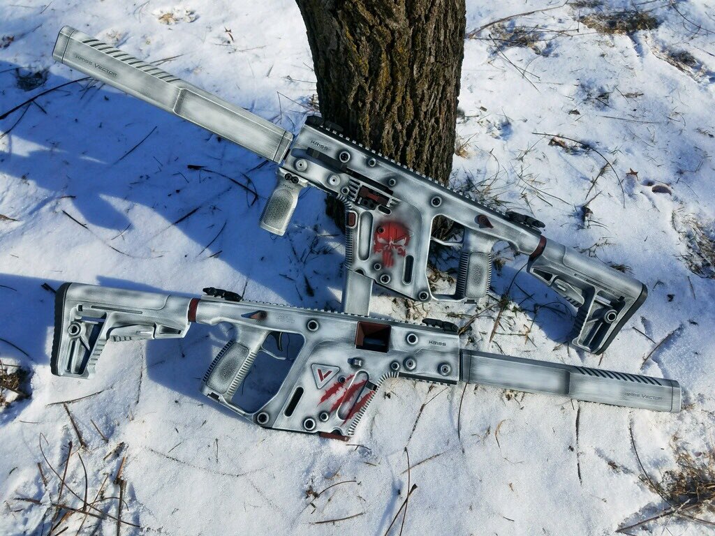 top_pack's tweet image. A couple Kriss Vectors we had Cerakoted recently!!