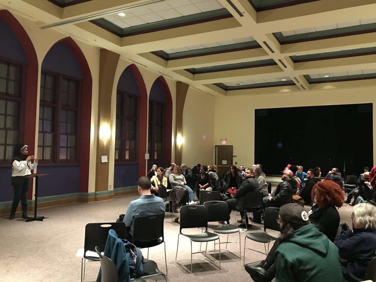 ArchCityDefense's tweet photo. Thanks to everyone who came out tonight to #beyondjailsSTL. What an amazing turnout of people who want to make #STL better for everyone. Stay tuned for what’s next w/ @ActionSTL and @DecarcerateSTL! https://t.co/qV2GKqdeg1