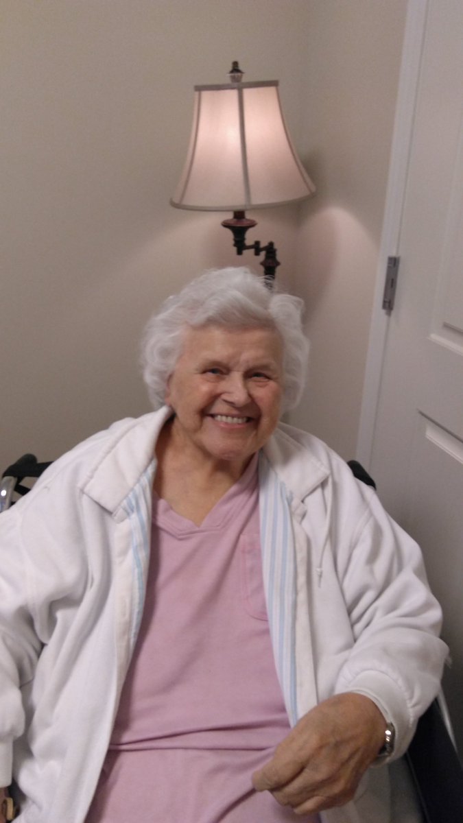 dennear's tweet image. My family and America lost a Great Patriot this past weekend...A sweet 89yo lady who loved @realDonaldTrump and voted for him to be our @POTUS...she was a former Democrat... RIP MOM