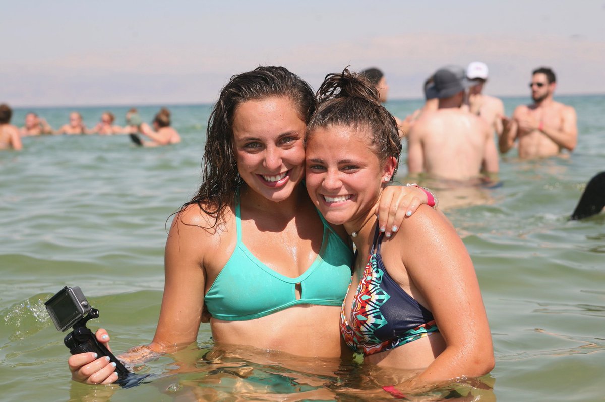 jfoy718's tweet photo. HAPPY BIRTHDAY!!! You are truly my other half💗 @KaleCharley https://t.co/guaPZuGvm7