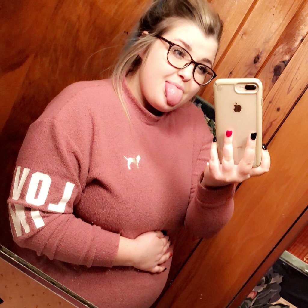 ginamaeson99's tweet photo. #NewProfilePic https://t.co/1ElXKXRZen