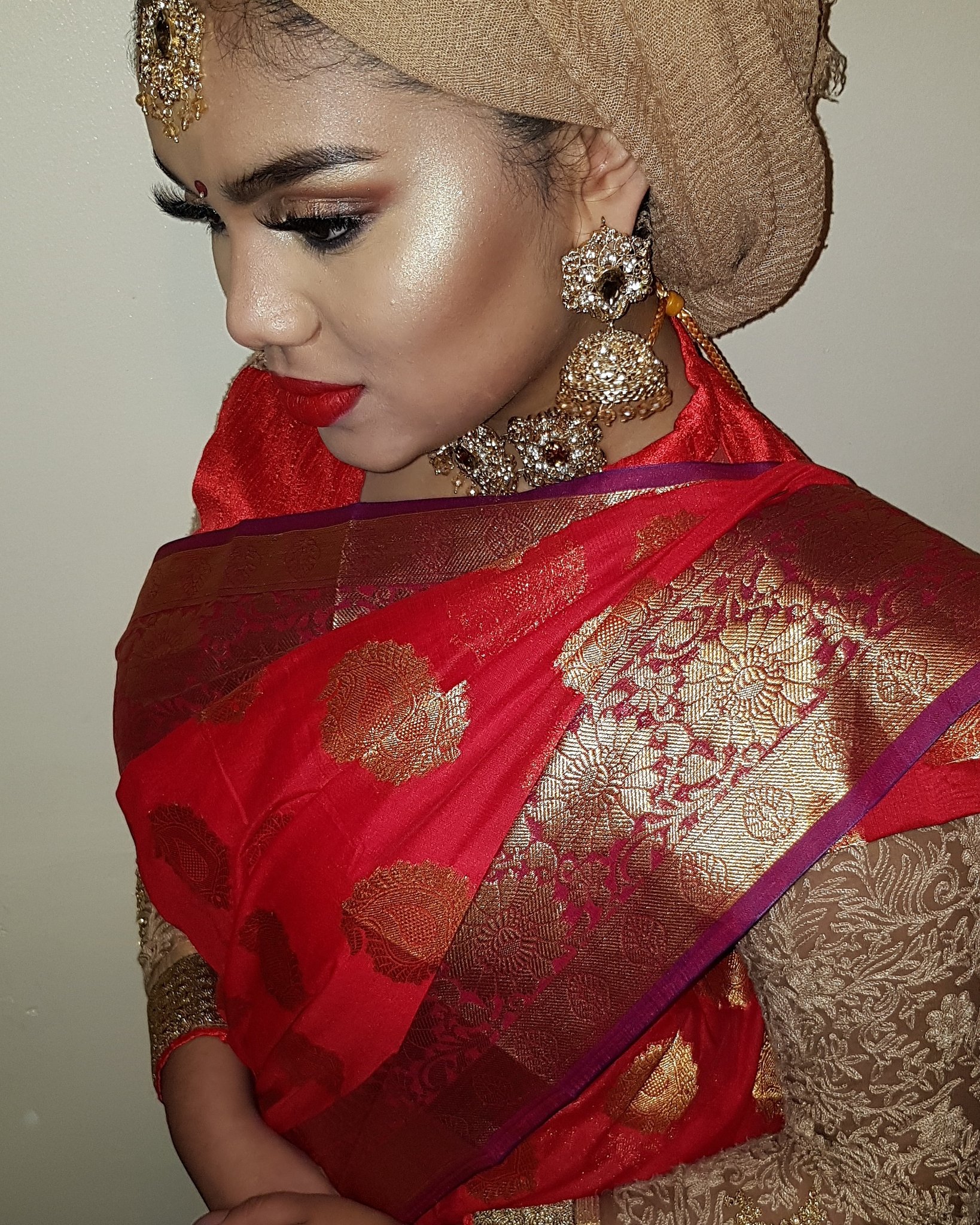Silk saree cheap with hijab